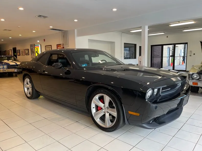 47499 rare challenger diecast