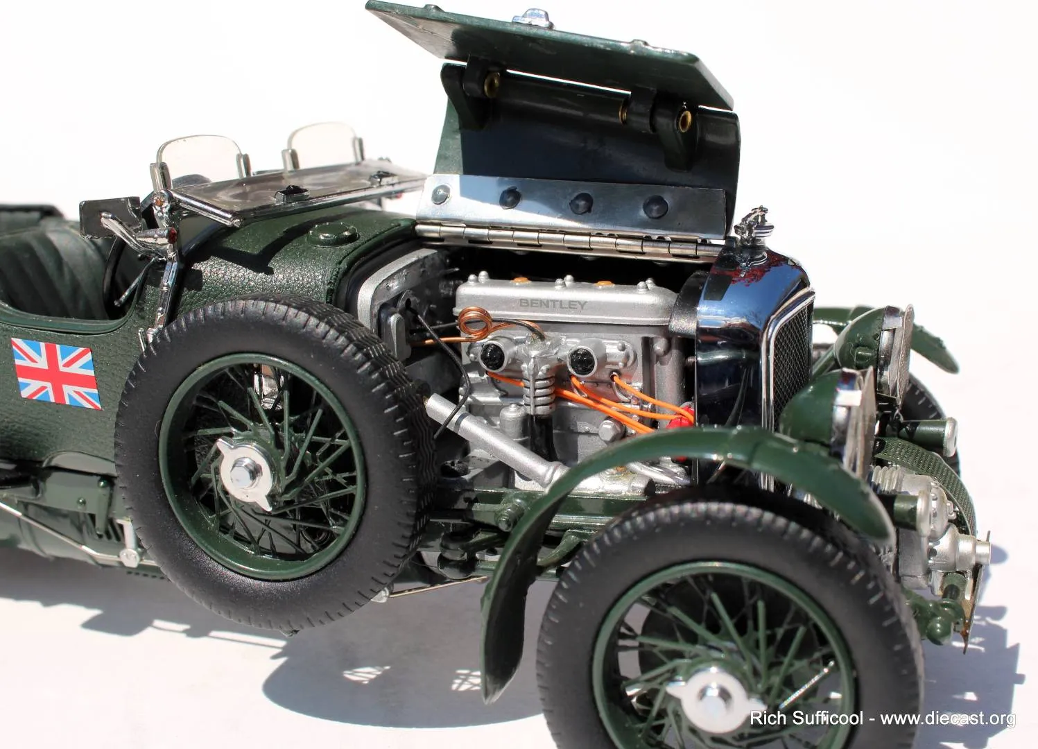 47545 corgi toys diecast car