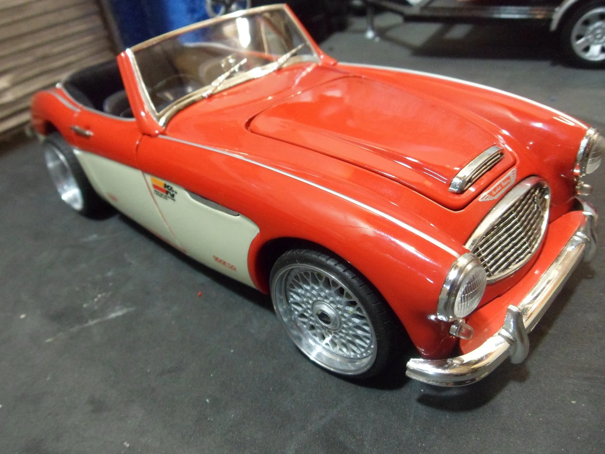 47580 diecast model disassembly