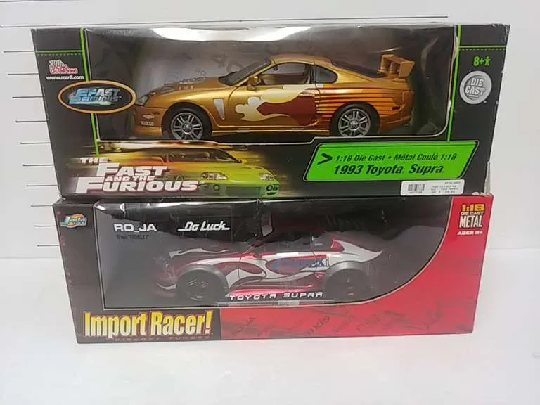 47581 diecast car collection display