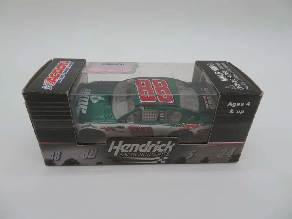 /img/47636-dale-earnhardt-jr-diecast-display.webp