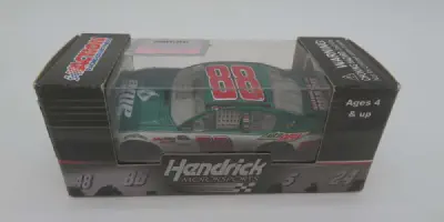 /img/47636-dale-earnhardt-jr-diecast-display.webp