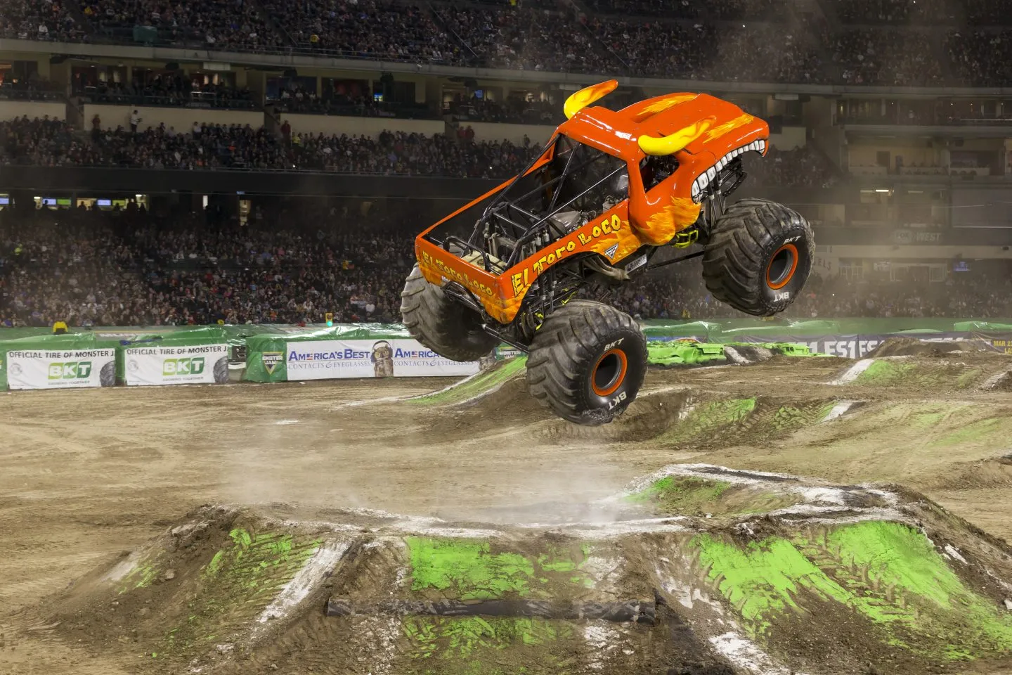 47664 grave digger diecast