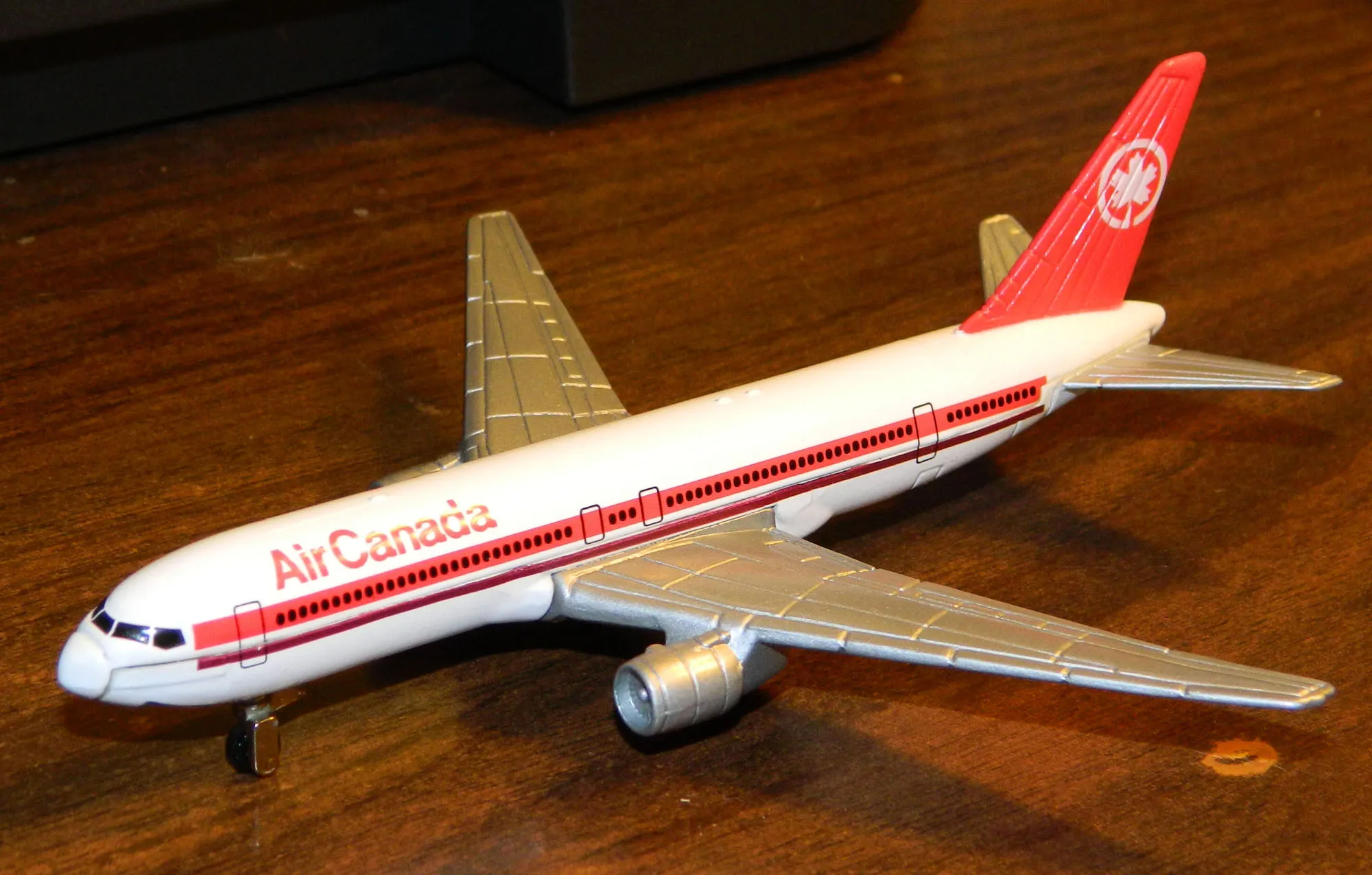 47669 civilian aircraft model