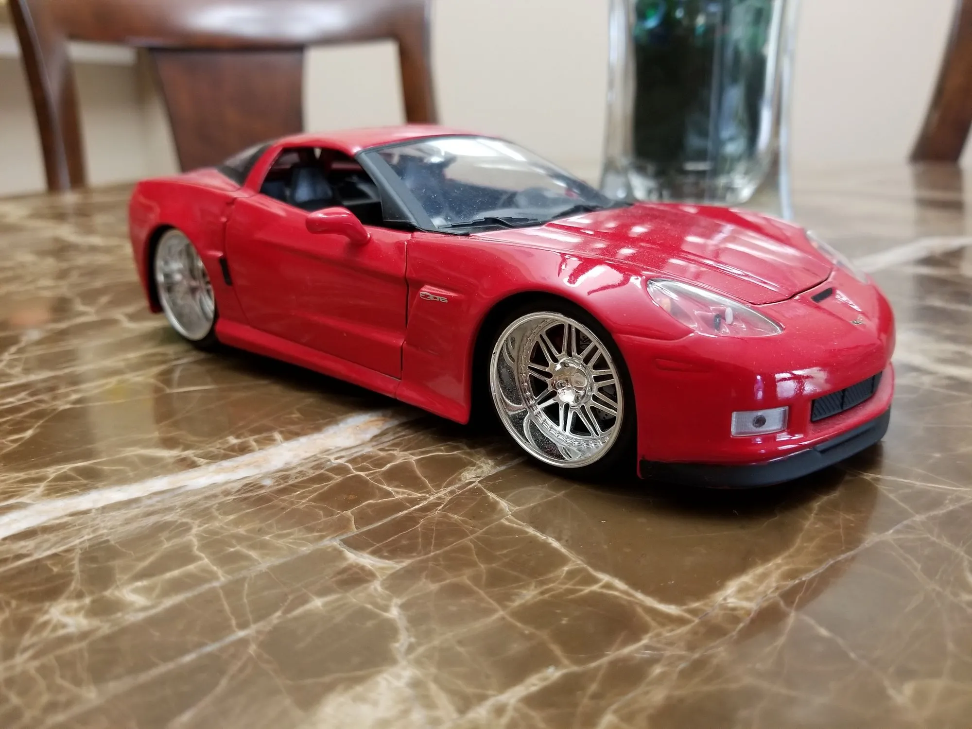 47676 diecast z06 model detailing