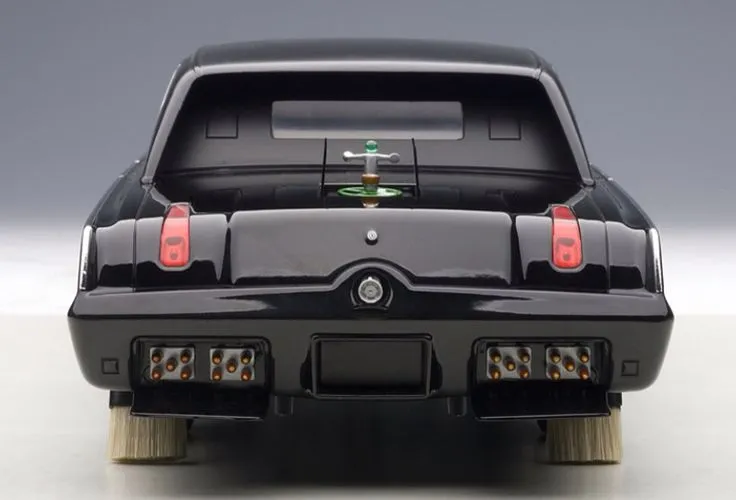 47678 black diecast model car detail