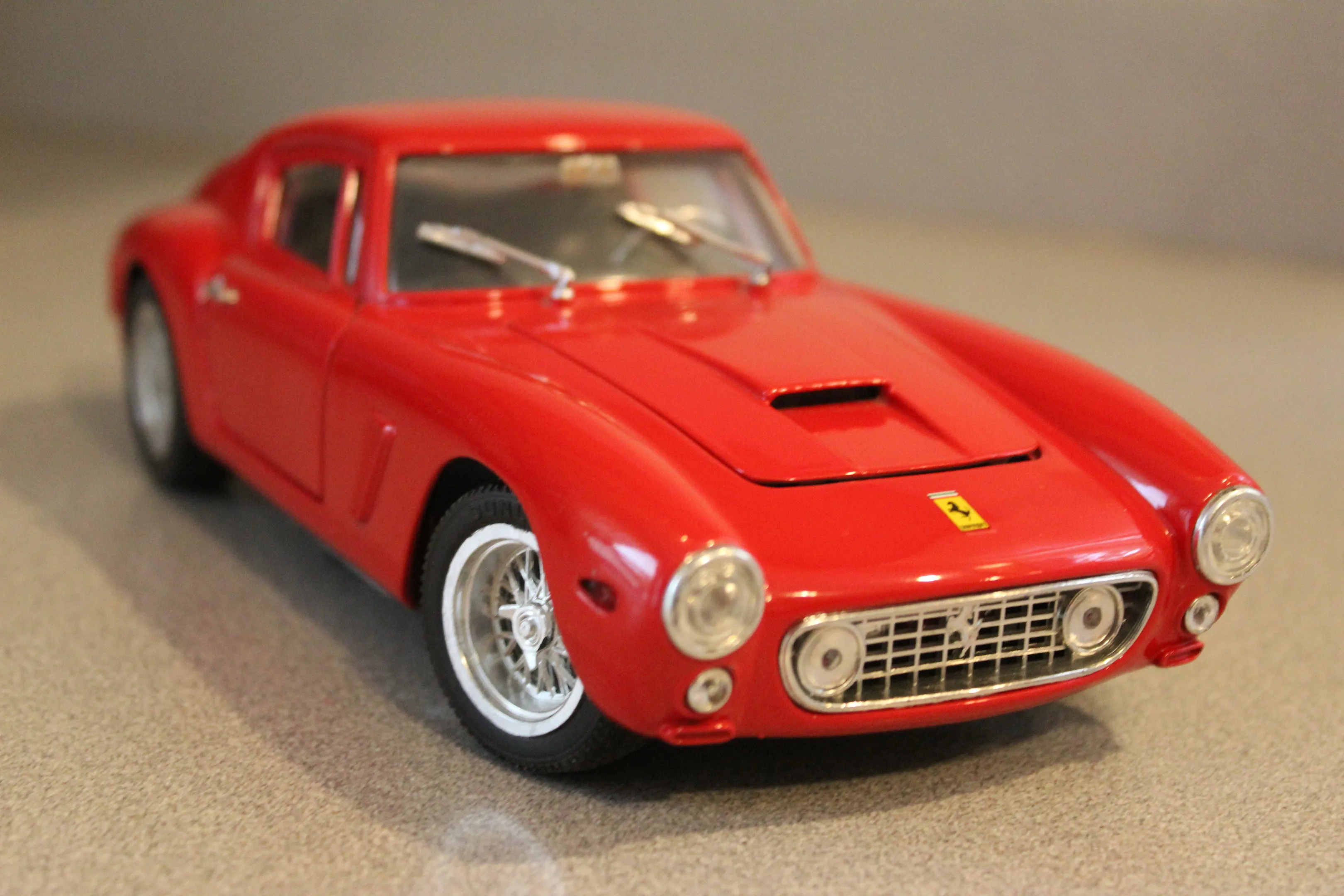 /img/47686-diecast-car-specialty-store.webp