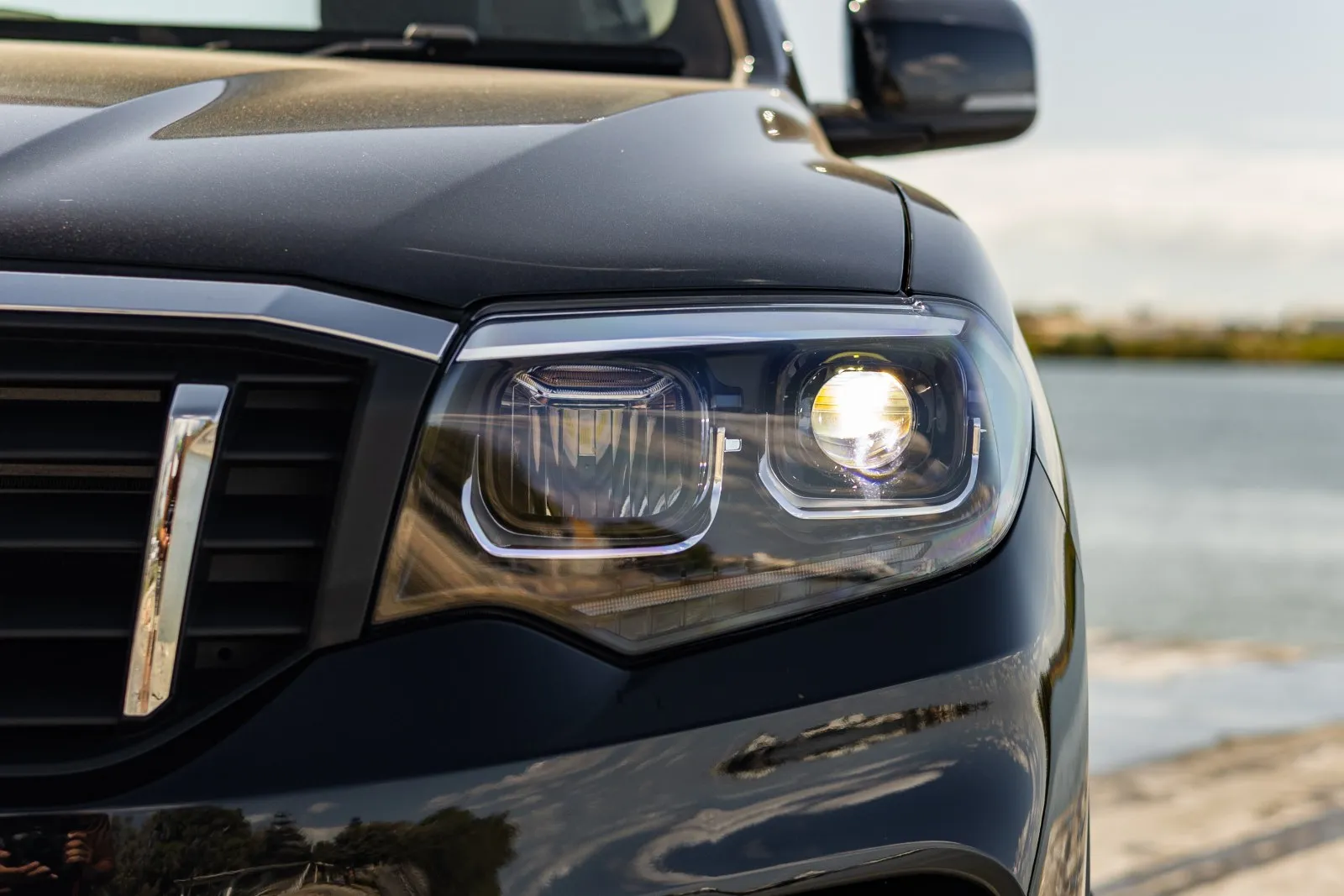 47701 scale accuracy diecast scorpio