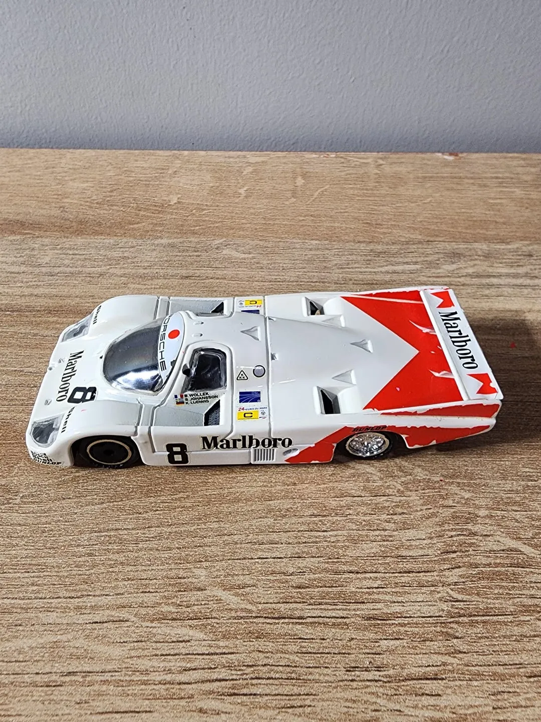 47703 mercedes benz diecast