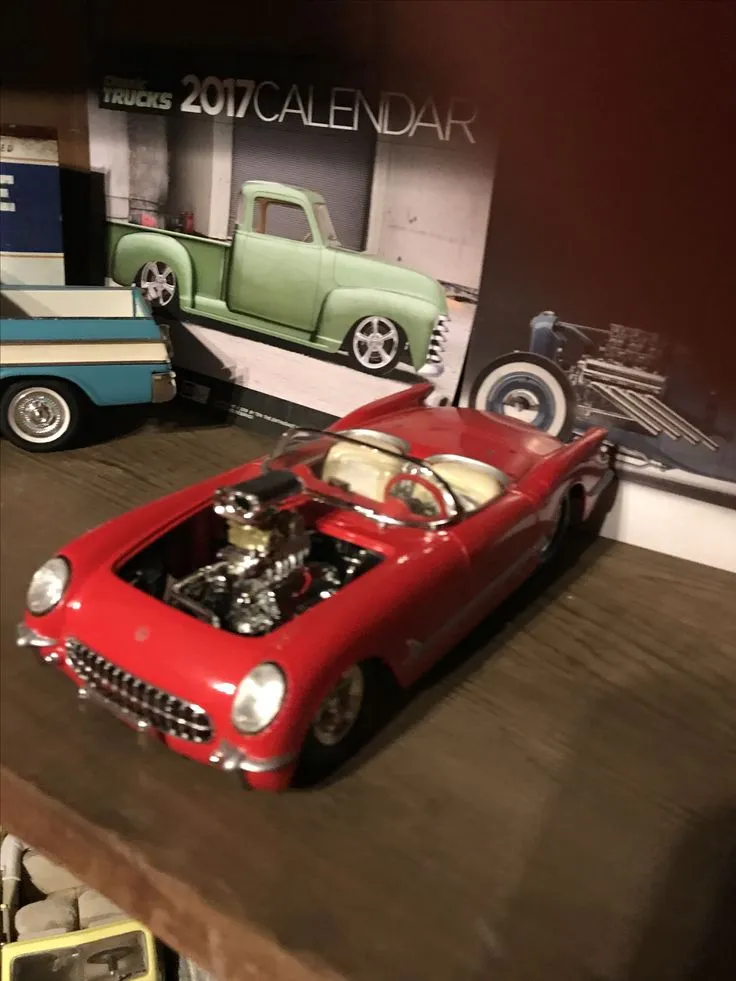 47725 diecast car engraving details