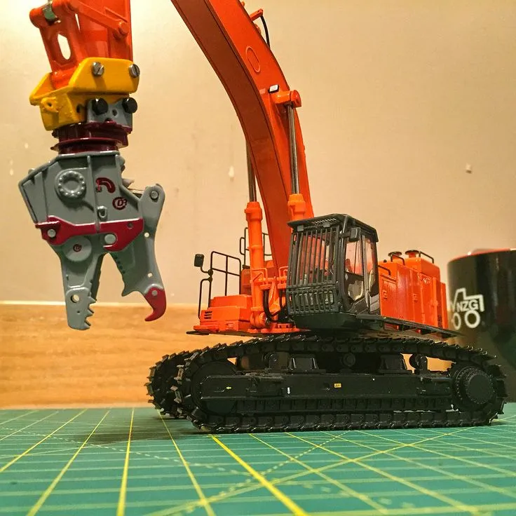 47739 hitachi diecast branding