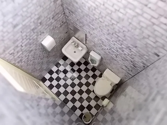 47762 broken diecast wheel