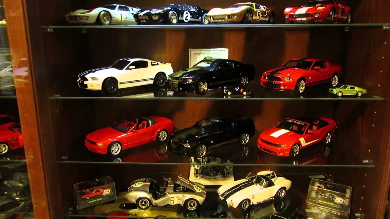 47774 diecast car collection maintenance