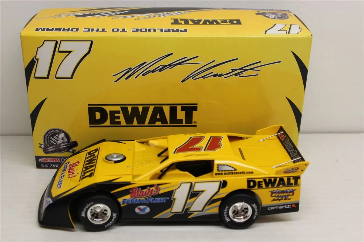 47788 dirt track diecast car collection