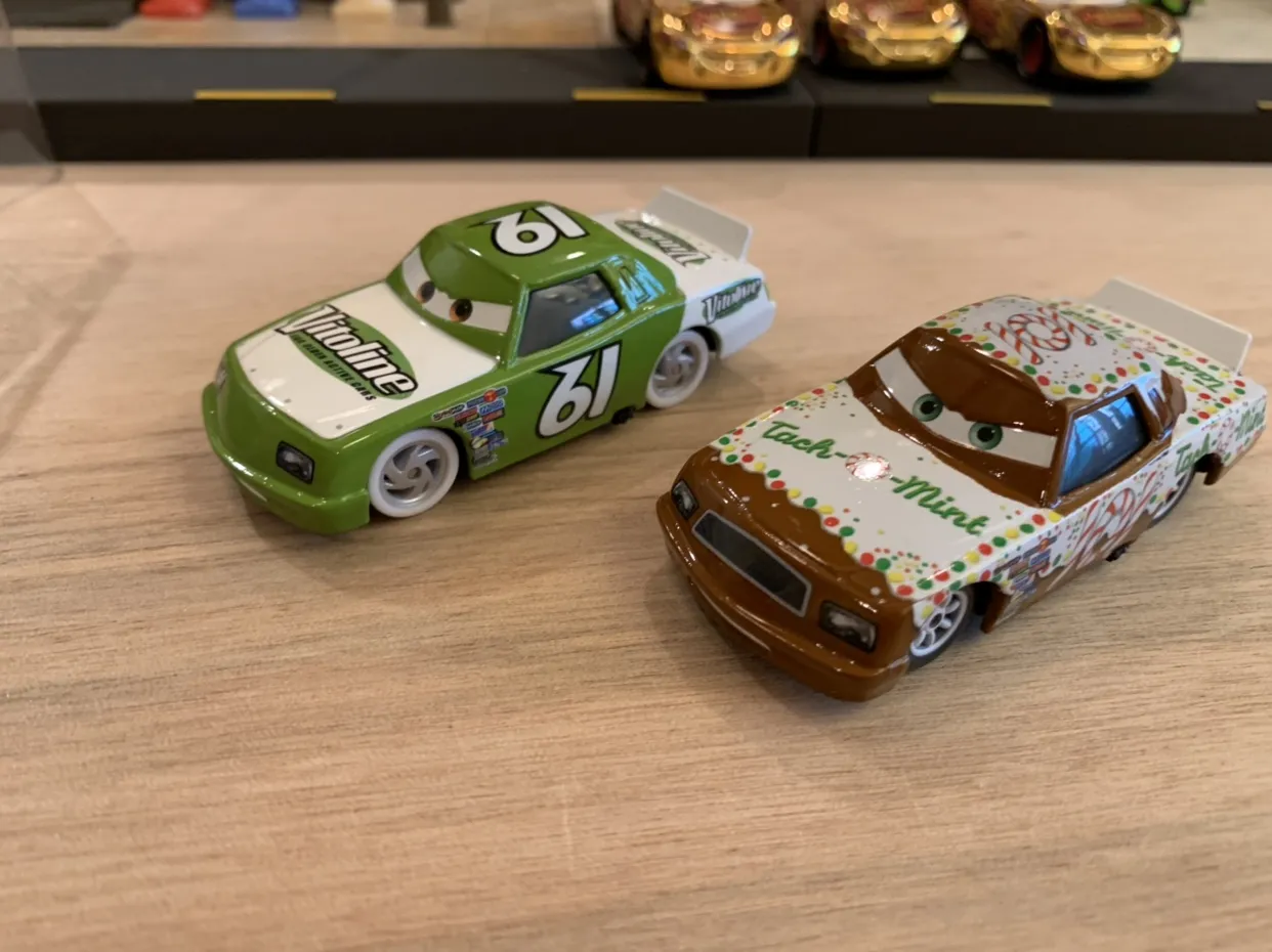 47797 disney cars diecast collection