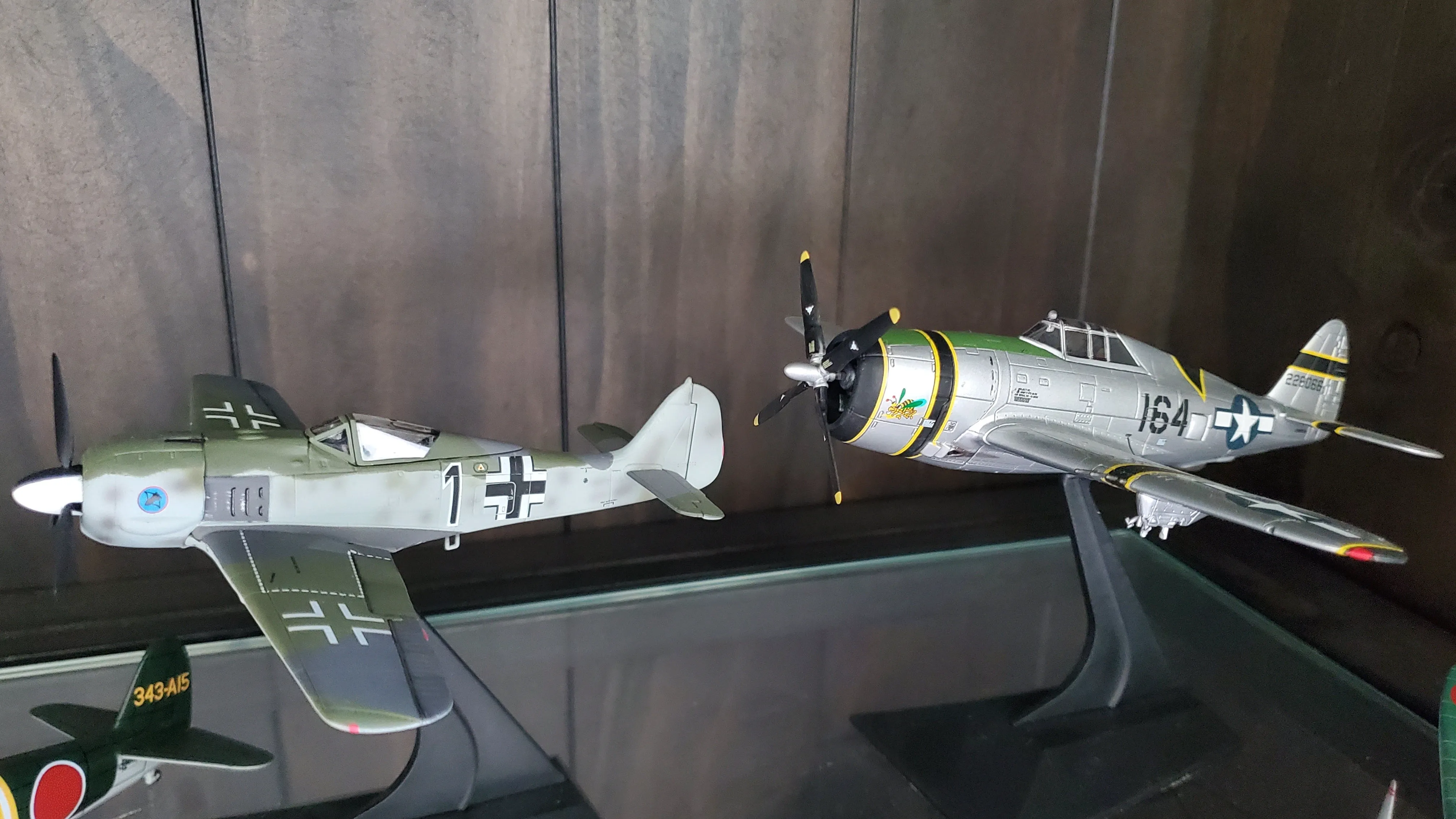 47801 1 72 scale display options