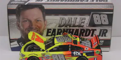/img/47802-dale-jr-axalta-diecast-7.webp