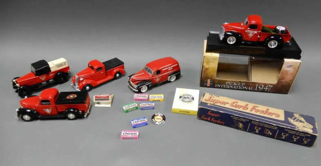 /img/47807-canadian-diecast-collection.webp