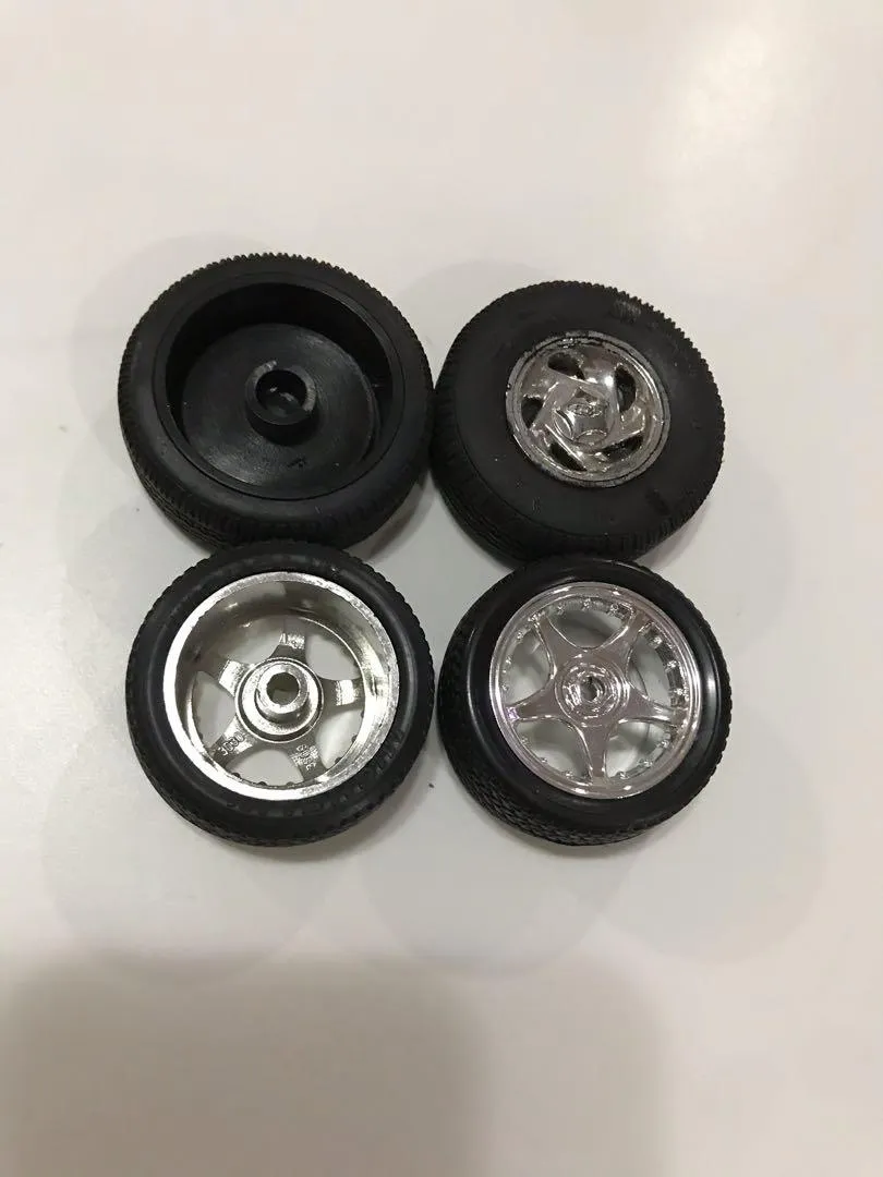 47816 plastic diecast tires