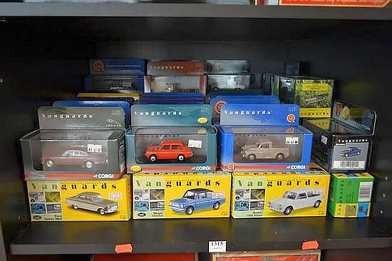 47823 vanguard diecast modern models