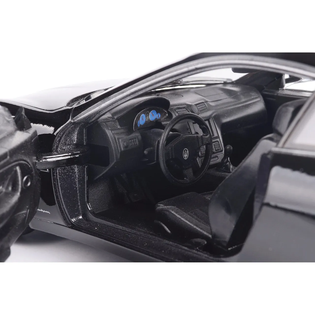 47825 maserati granturismo model online retailers