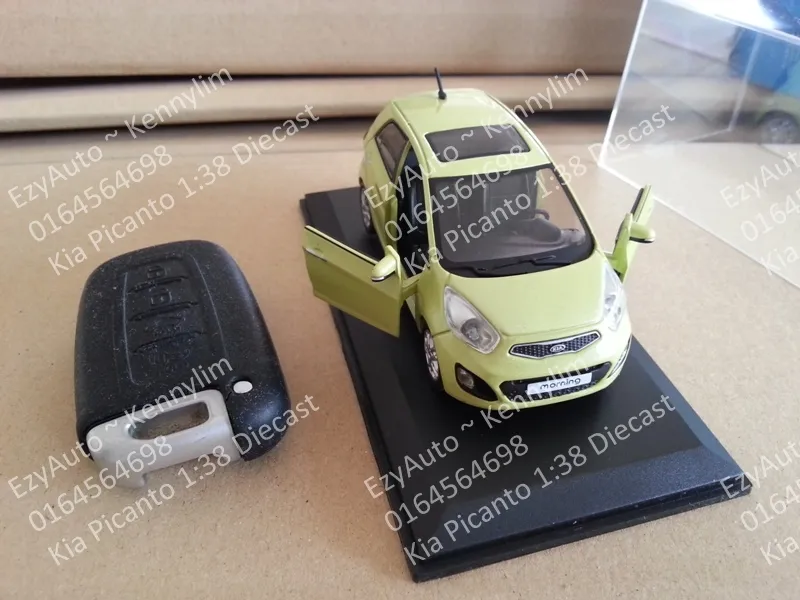 47828 diecast kia picanto interior detail
