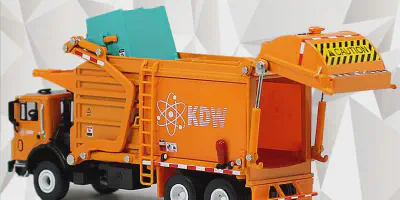 /img/47830-diecast-refuse-trucks-collection-display.webp